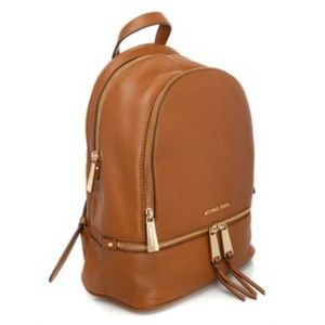 NWT Michael Kors Rhea Med Zip Backpack